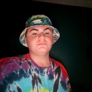 Meet your Posher, Damian